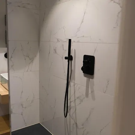 Gezellig Vernieuwd Dichtbij Het Rubensplein, Appartement Knokke-Heist